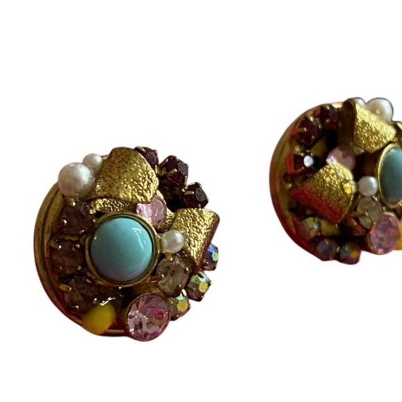 Betsey Johnson Gold Bows and Colorful Gem Cluster Festive Earrings - Picture 4 of 8